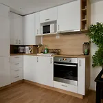 Standard Apartment By Hi5 - Terez 29